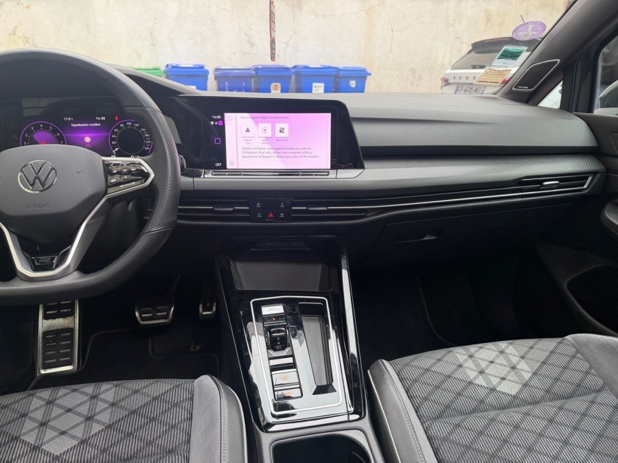 VOLKSWAGEN d'occasion GOLF VIII 1.5 ETSI 150 R LINE DSG AUTO de 2023