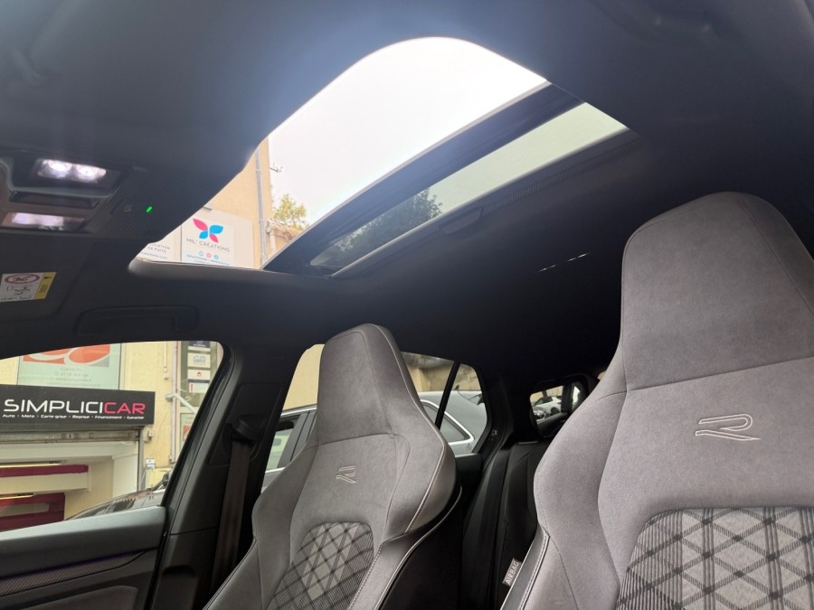 VOLKSWAGEN d'occasion GOLF VIII 1.5 ETSI 150 R LINE DSG AUTO de 2023