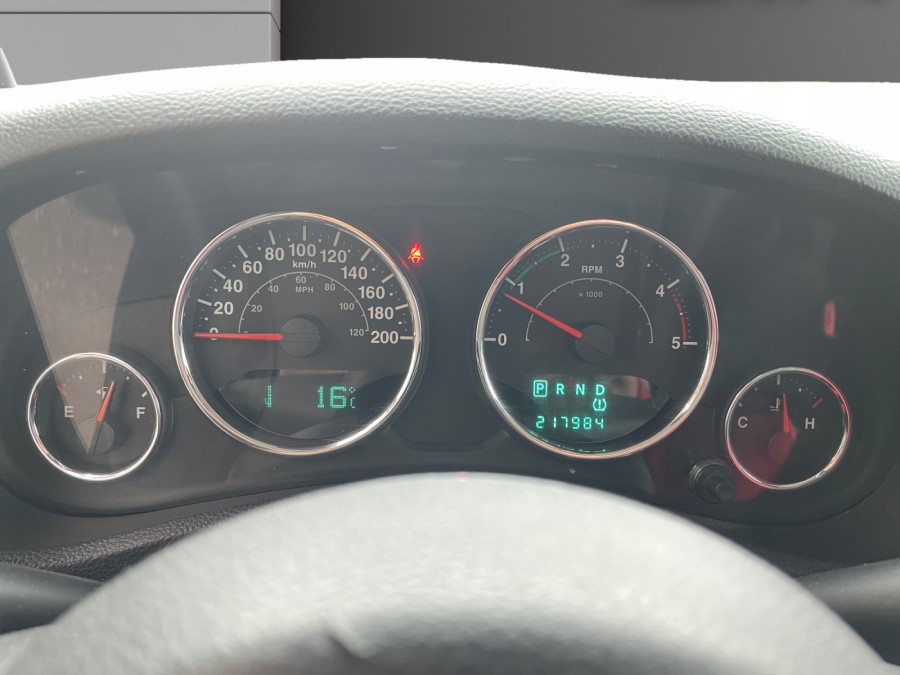 JEEP d'occasion WRANGLER UNLIMITED 2.8 CRD 200 WRANGLER BA de 2012