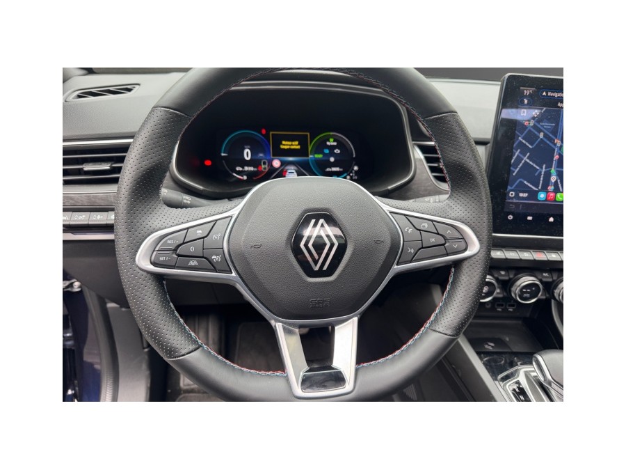 RENAULT d'occasion ARKANA 1.6 ETECH 145 TECHNO AUTO de 2024 Paris 17