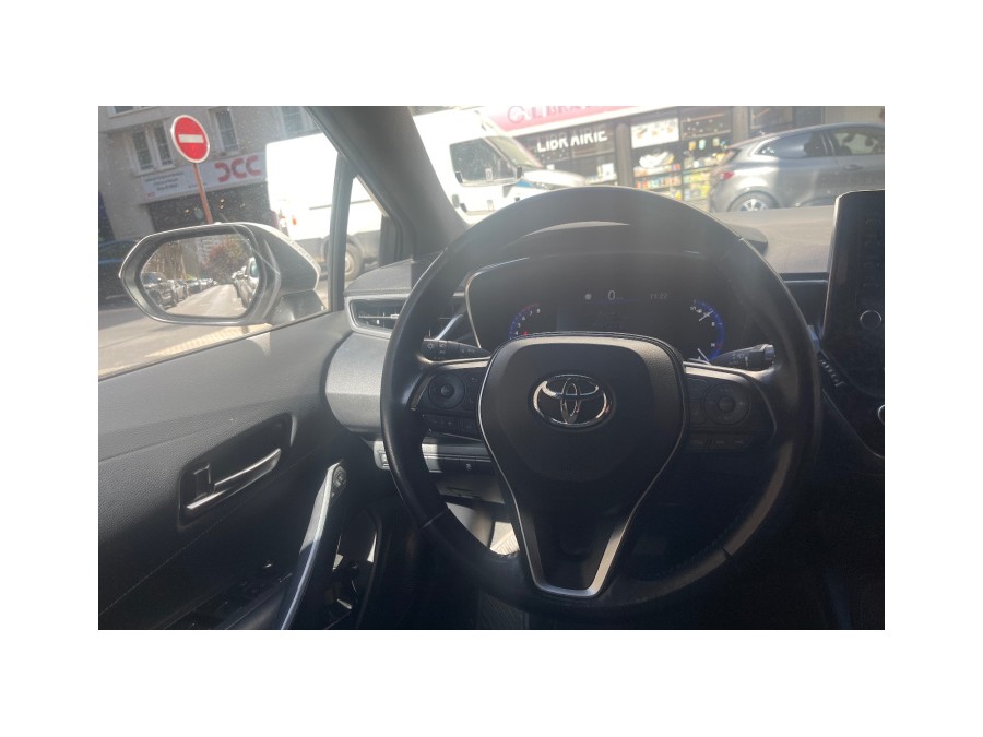 TOYOTA d'occasion COROLLA TS 184H JBL EDITION de 2021 Paris 15 (75)﻿