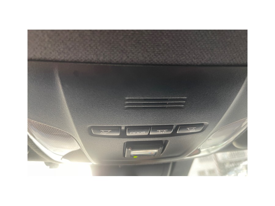 TOYOTA d'occasion COROLLA TS 184H JBL EDITION de 2021 Paris 15 (75)﻿