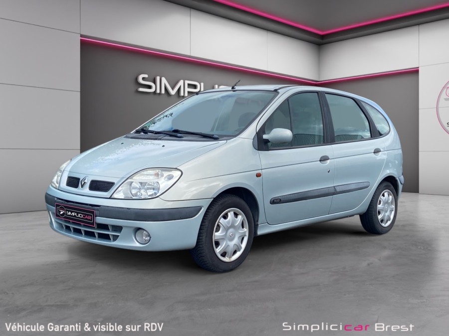 RENAULT d'occasion SCENIC 1.6i 16V RXE de 2000 Brest (29)﻿