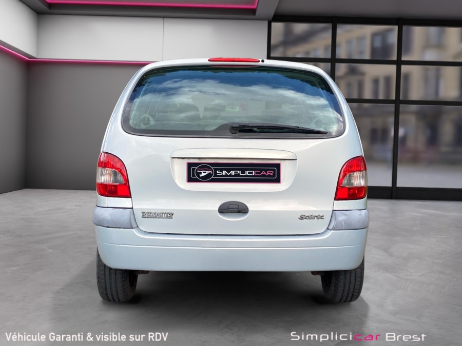 RENAULT d'occasion SCENIC 1.6i 16V RXE de 2000 Brest (29)﻿