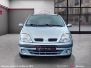 RENAULT d'occasion SCENIC 1.6i 16V RXE de 2000 Brest (29)﻿