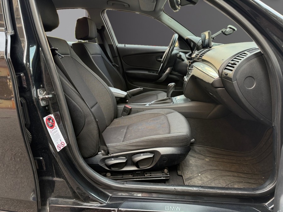 BMW d'occasion SERIE 1 118D EDITION BLACK AND WHITE SPORT BA de 2010