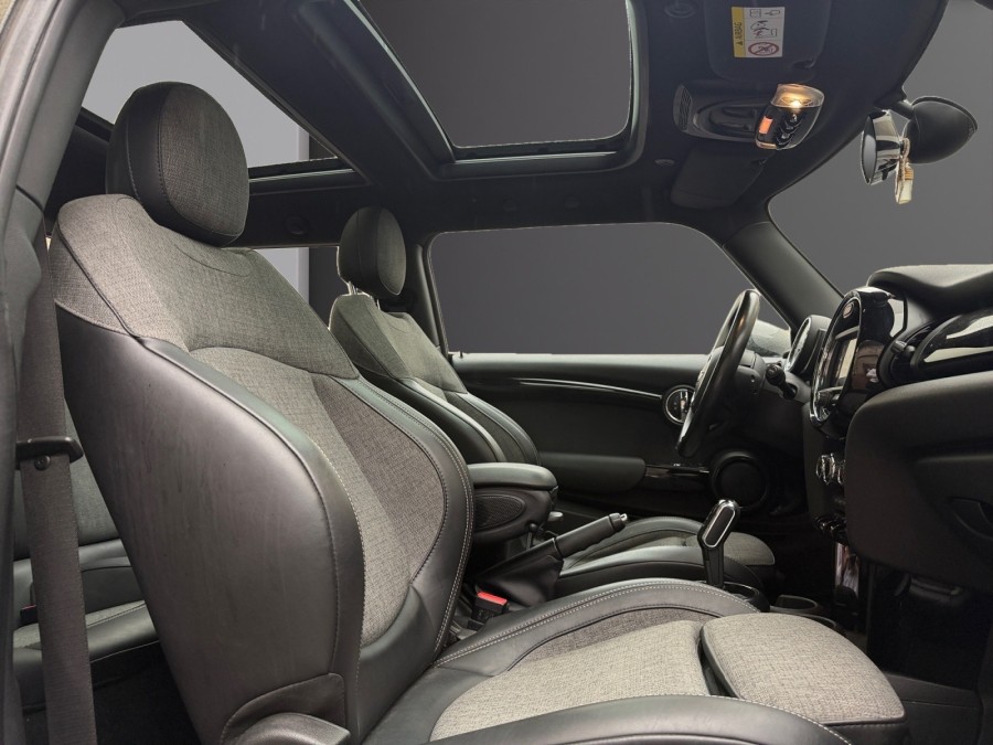MINI d'occasion MINI ONE 102 BLACKFRIARS BA de 2018 Le Raincy (93)﻿