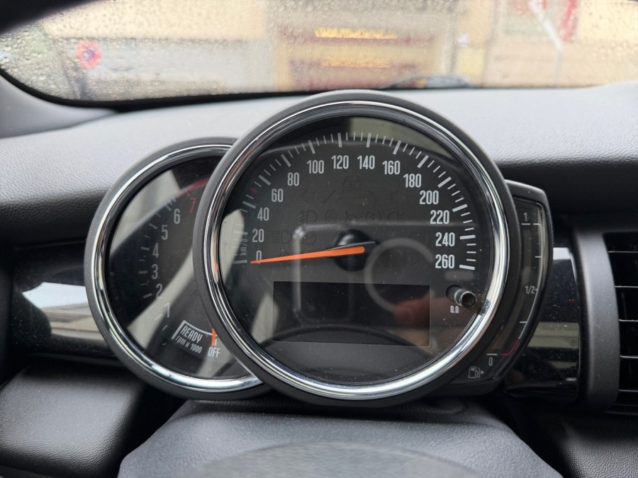 MINI d'occasion MINI ONE 102 BLACKFRIARS BA de 2018 Le Raincy (93)﻿