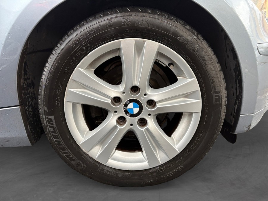 BMW d'occasion SERIE 1 116d 115ch Edition Confort 5p de 2011