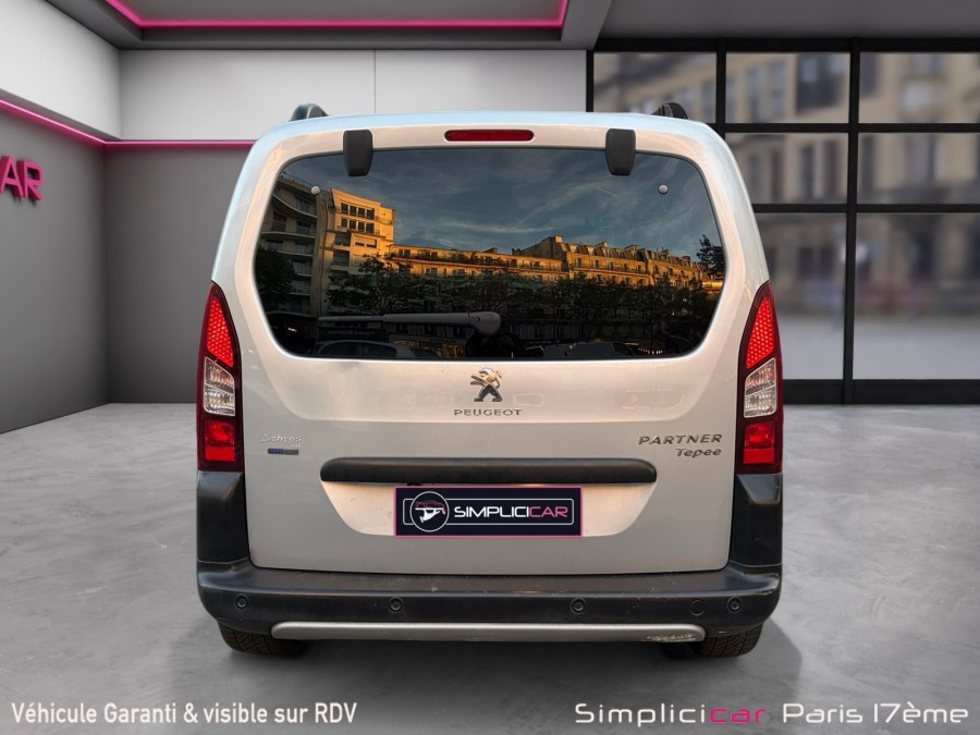 PEUGEOT d'occasion PARTNER TEPEE 1.2 THP de 2018 Paris 17 (75)﻿