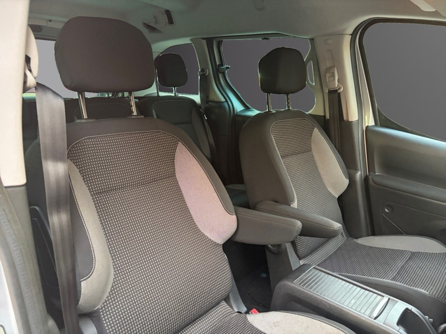 PEUGEOT d'occasion PARTNER TEPEE 1.2 THP de 2018 Paris 17 (75)﻿