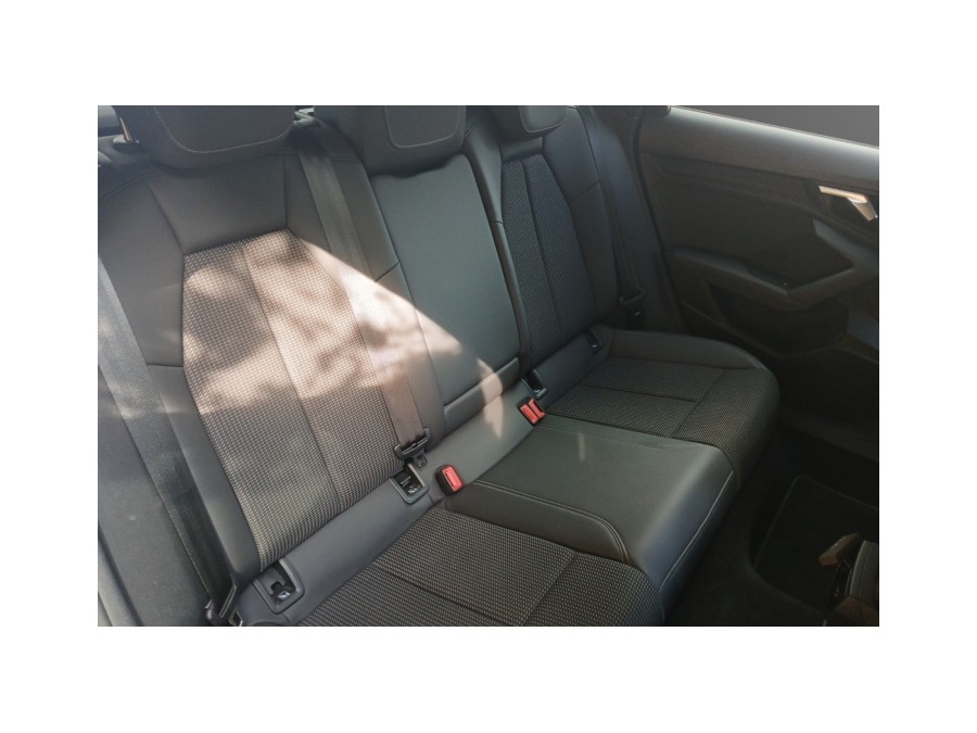 AUDI d'occasion A3 40 TFSIe 204 de 2021 La Ciotat (13)﻿
