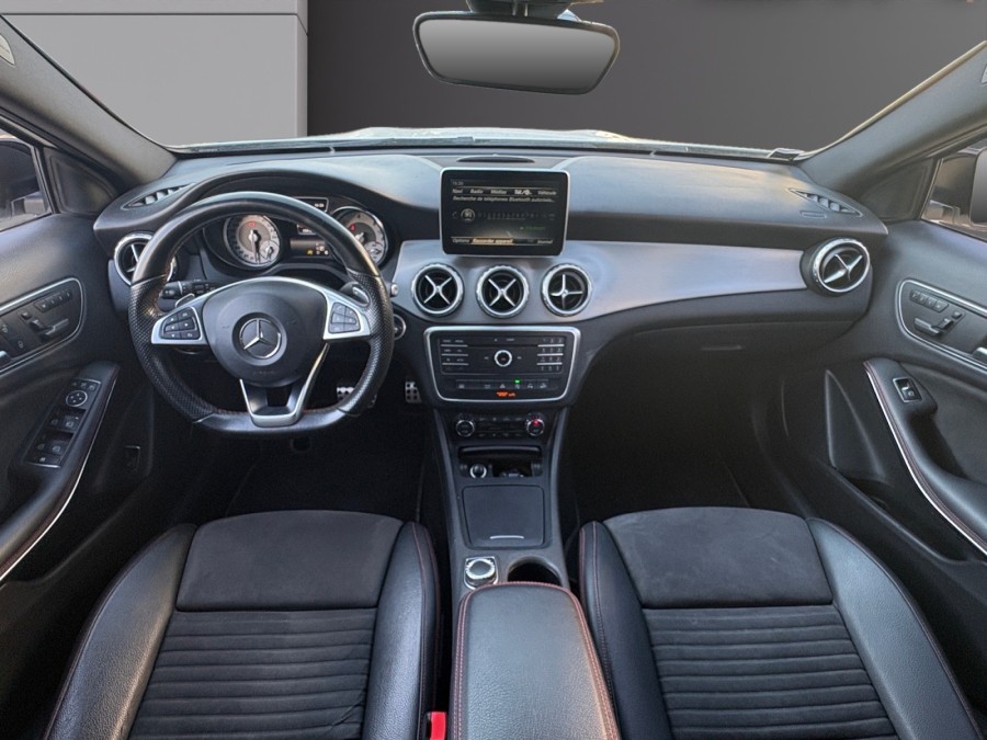 MERCEDES d'occasion GLA 220 d Fascination 4Matic 7G-DCT de 2015 Lyon