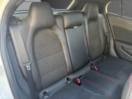 MERCEDES d'occasion GLA 220 d Fascination 4Matic 7G-DCT de 2015 Lyon