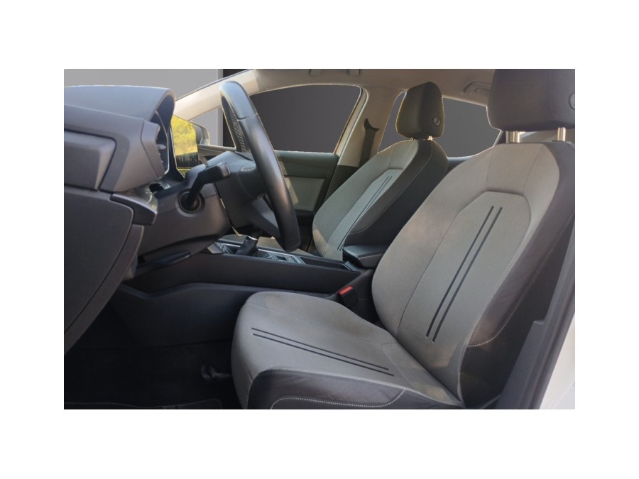 SEAT d'occasion LEON IV 1 TSI 110 BVM6 URBAN de 2021 La Ciotat (13)﻿