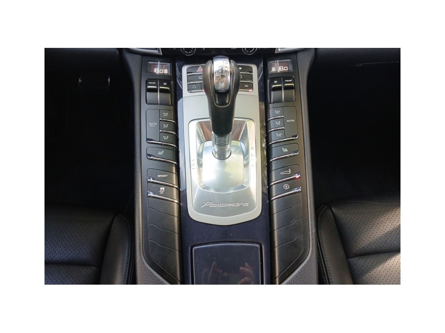 PORSCHE d'occasion PANAMERA 3.6 V6 300 4S de 2010 La Ciotat (13)﻿
