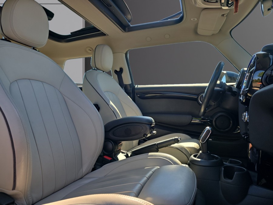 MINI d'occasion MINI ONE 102 BUSINESS DESIGN BA de 2019 Vichy (03)﻿