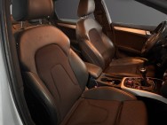 AUDI d'occasion A4 TDI de 2013 Meximeux (01)﻿