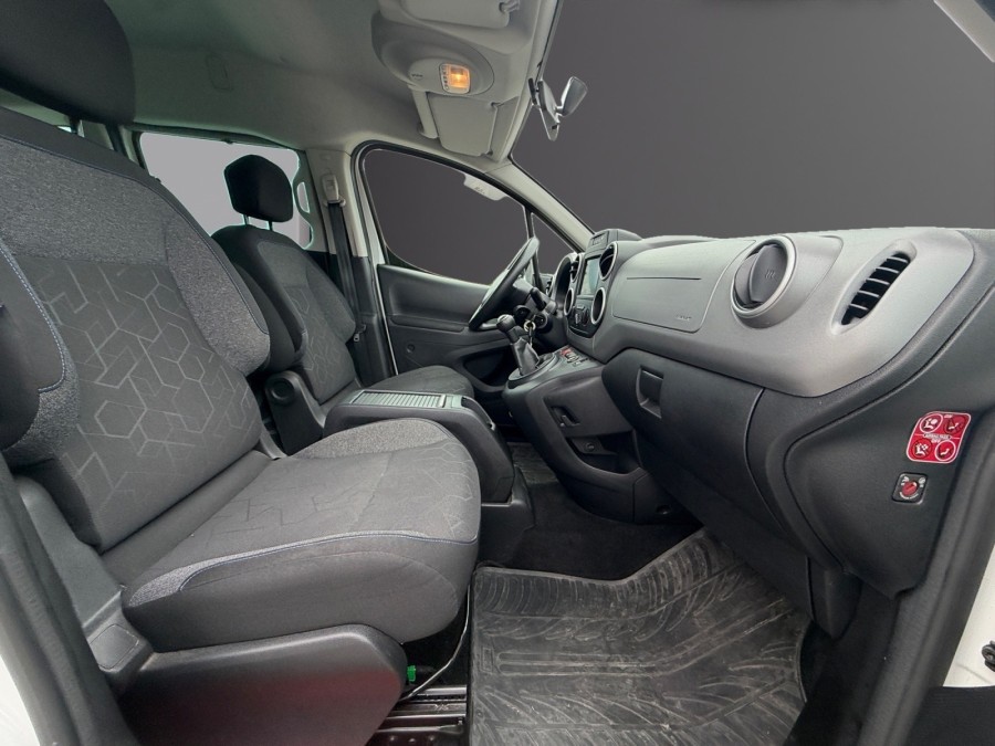 PEUGEOT d'occasion PARTNER TEPEE 1.6 BlueHDi 100 de 2018 Besançon