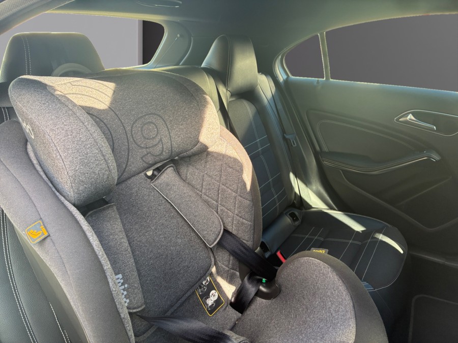MERCEDES d'occasion CLASSE A A200 INTUITION de 2015 Caen (14)﻿