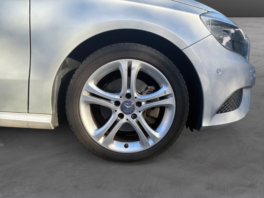 MERCEDES d'occasion CLASSE A A200 INTUITION de 2015 Caen (14)﻿