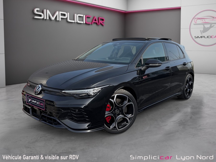 VOLKSWAGEN d'occasion GOLF 2.0 TSI 300 GTI CLUBSPORT DSG de 2025 Lyon