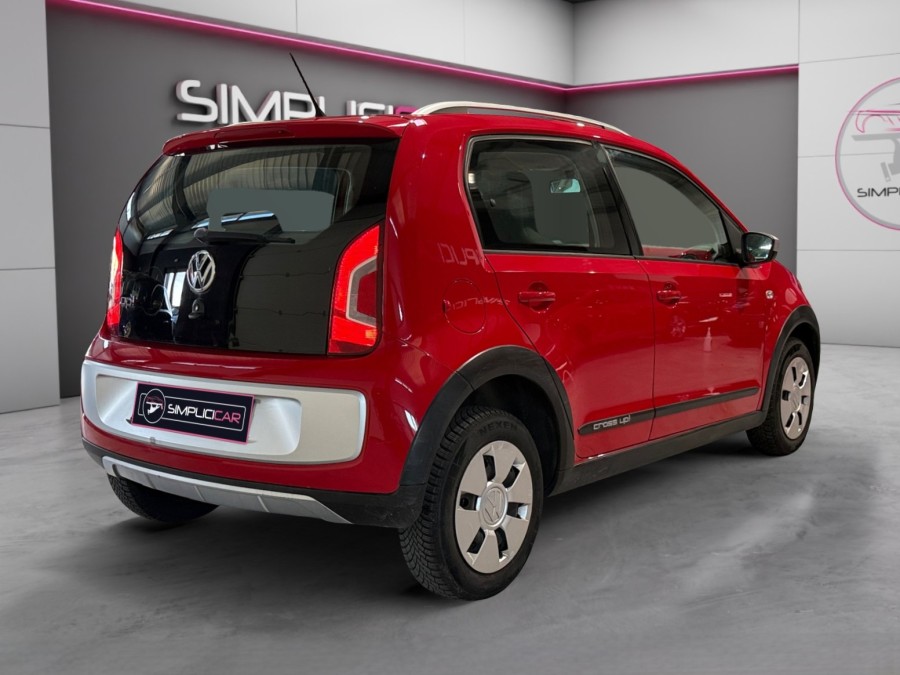 VOLKSWAGEN d'occasion UP! 1.0 UP! CROSS UP de 2013 Magny-en-Vexin