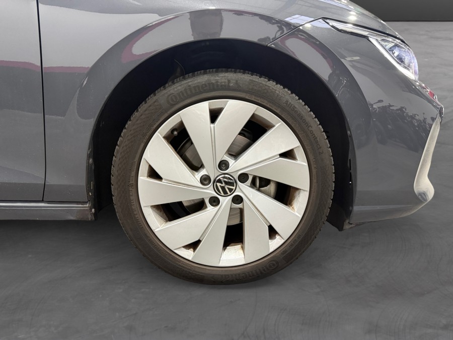 VOLKSWAGEN d'occasion GOLF 1.5 E-TSI 116 VW EDITION DSG de 2024 Lyon