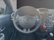 RENAULT d'occasion CLIO III 1.5 DCI 90 EXPRESSION CLIM 94G de 2011 La