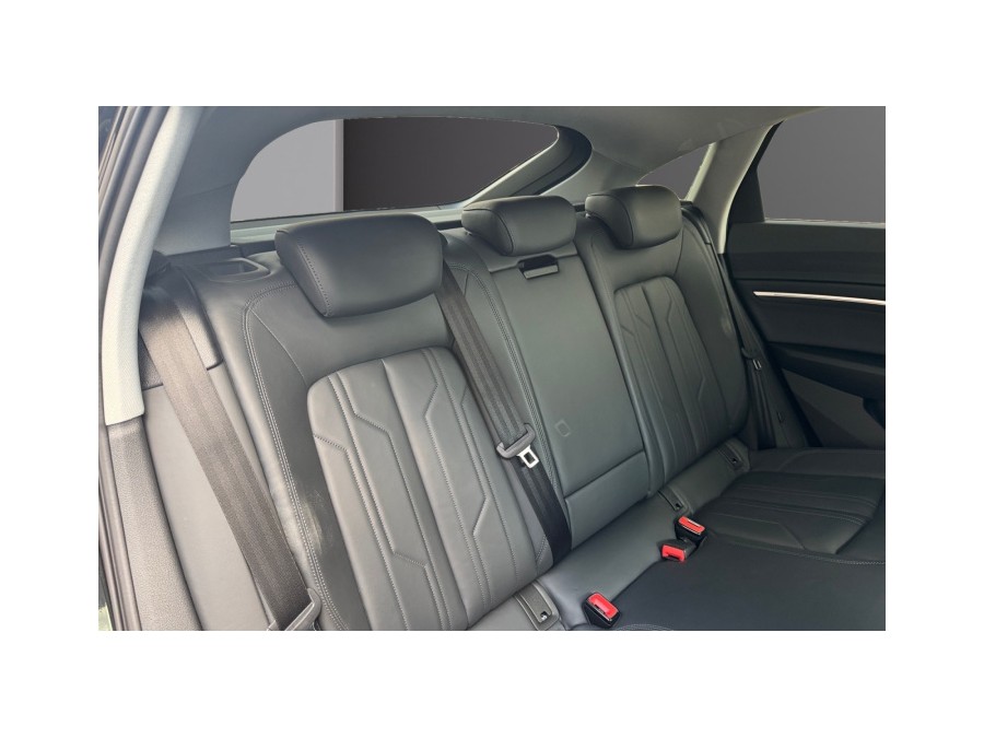 AUDI d'occasion E-TRON SPORTBACK 50 QUATTRO de 2023 La Ciotat (13)﻿