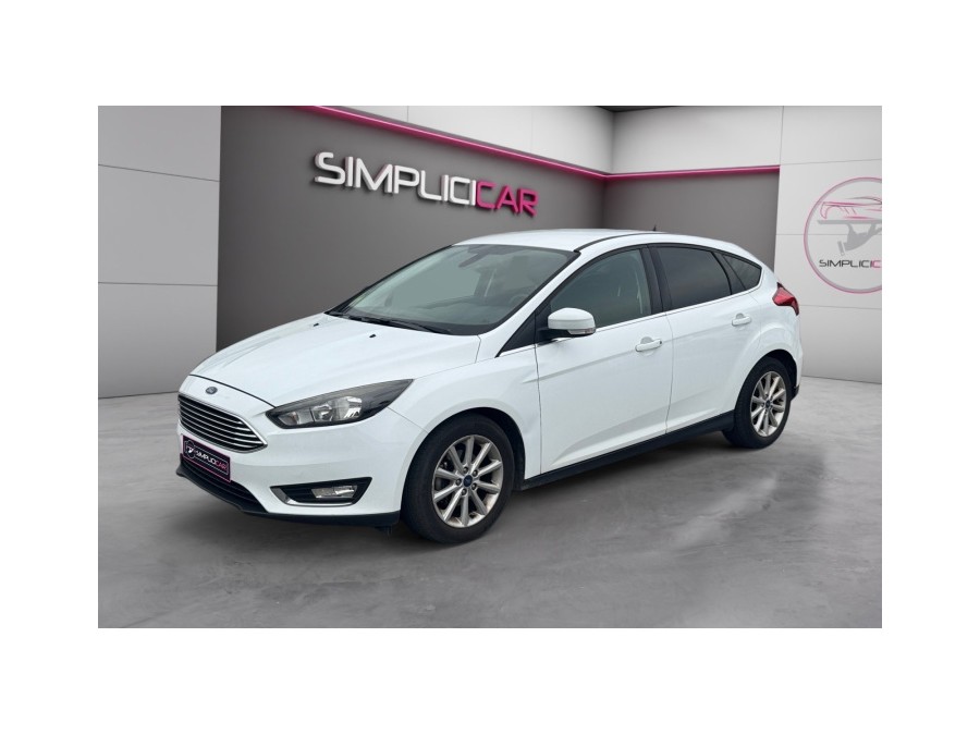 FORD d'occasion FOCUS 1.5 TDCI 120 TITANIUM de 2017 La Ciotat (13)﻿