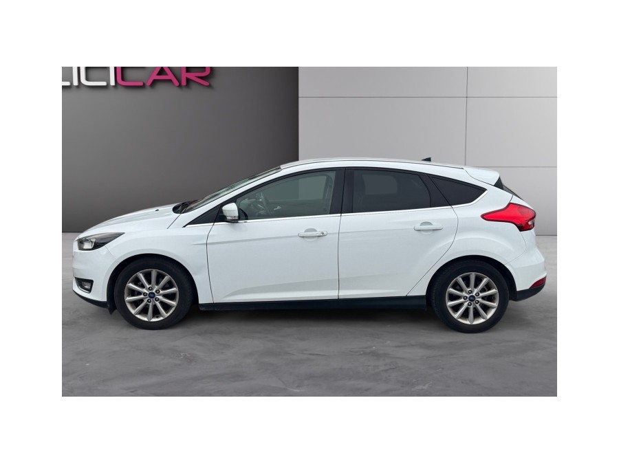 FORD d'occasion FOCUS 1.5 TDCI 120 TITANIUM de 2017 La Ciotat (13)﻿