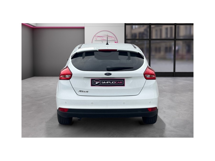 FORD d'occasion FOCUS 1.5 TDCI 120 TITANIUM de 2017 La Ciotat (13)﻿