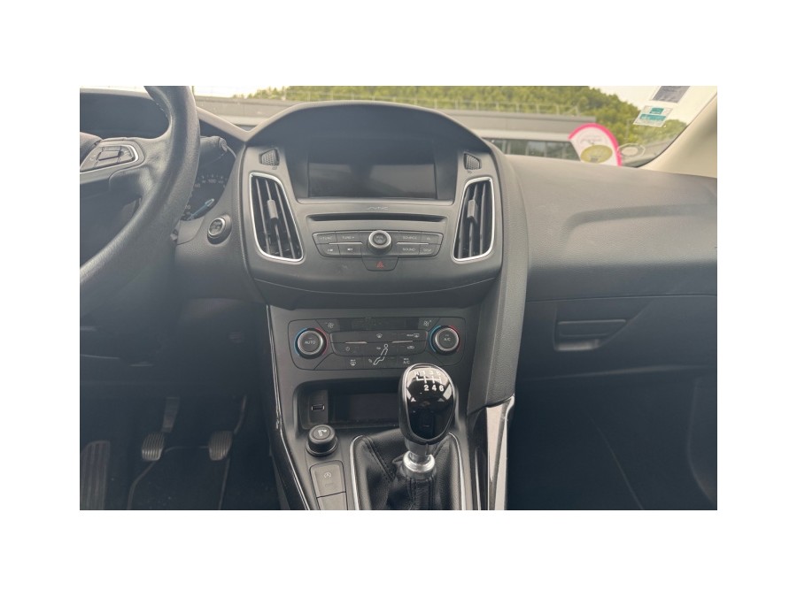 FORD d'occasion FOCUS 1.5 TDCI 120 TITANIUM de 2017 La Ciotat (13)﻿