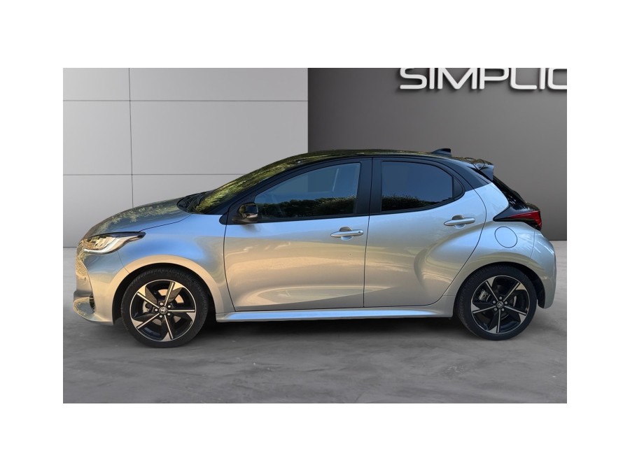 TOYOTA d'occasion YARIS 116H ACTIVE de 2025 La Ciotat (13)﻿