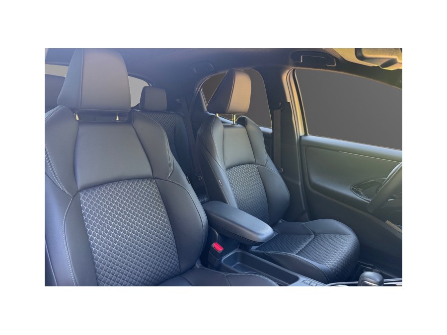 TOYOTA d'occasion YARIS 116H ACTIVE de 2025 La Ciotat (13)﻿