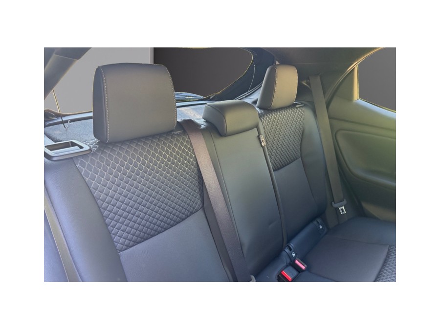 TOYOTA d'occasion YARIS 116H ACTIVE de 2025 La Ciotat (13)﻿