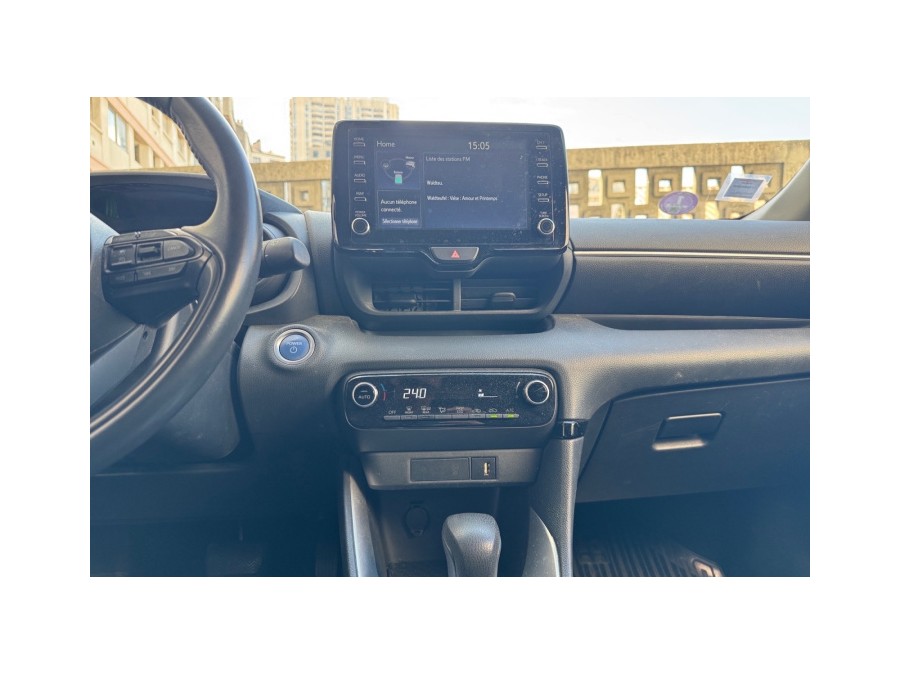 TOYOTA d'occasion YARIS IV 1.5 HYBRIDE 116H PREMIERE CVT de 2022 La