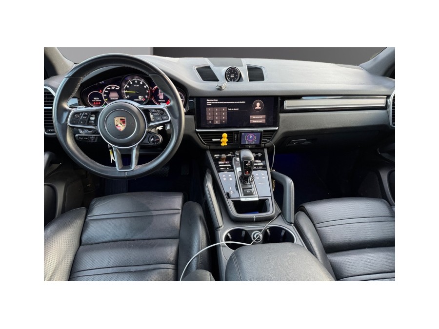 PORSCHE d'occasion CAYENNE 3.0 V6 E-HYBRID de 2022 La Ciotat (13)﻿