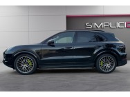 PORSCHE d'occasion CAYENNE 3.0 V6 E-HYBRID de 2022 La Ciotat (13)﻿
