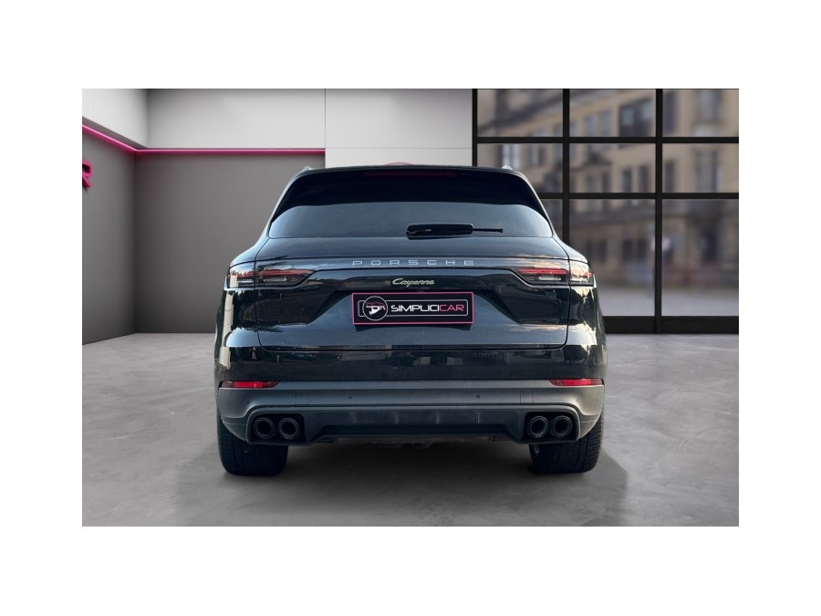 PORSCHE d'occasion CAYENNE 3.0 V6 E-HYBRID de 2022 La Ciotat (13)﻿