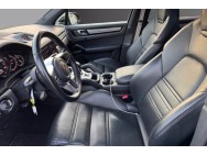 PORSCHE d'occasion CAYENNE 3.0 V6 E-HYBRID de 2022 La Ciotat (13)﻿