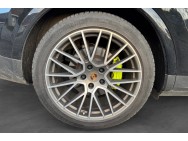 PORSCHE d'occasion CAYENNE 3.0 V6 E-HYBRID de 2022 La Ciotat (13)﻿