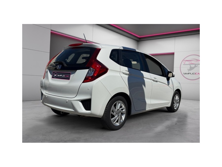 HONDA d'occasion JAZZ 1.3 IVTEC ELEGANCE de 2017 La Ciotat (13)﻿