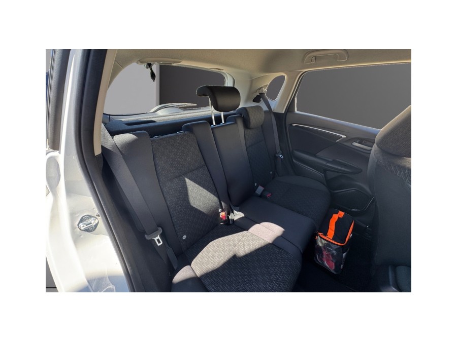 HONDA d'occasion JAZZ 1.3 IVTEC ELEGANCE de 2017 La Ciotat (13)﻿