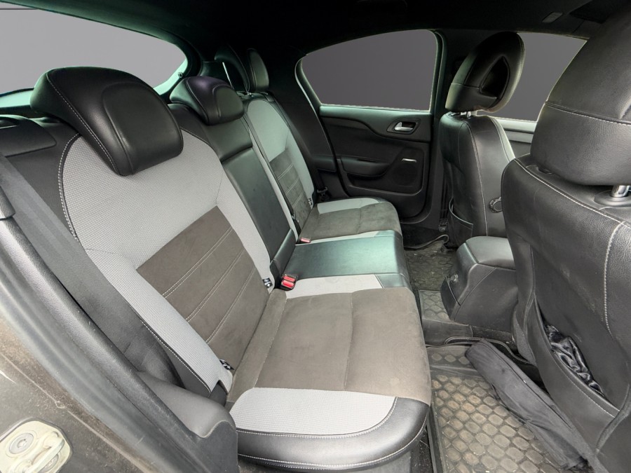 DS d'occasion DS 4 BlueHDi 120 Be Chic S&S de 2018 Brive La Gaillarde