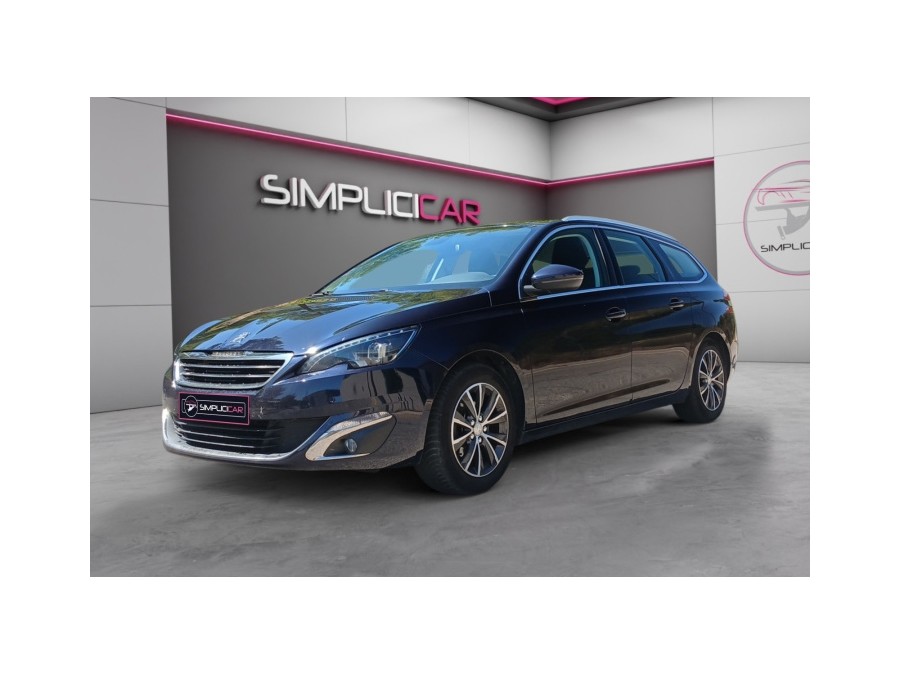 PEUGEOT d'occasion 308 II 1.2 ETHP PURETECH 130 SW ALLURE de 2016 La