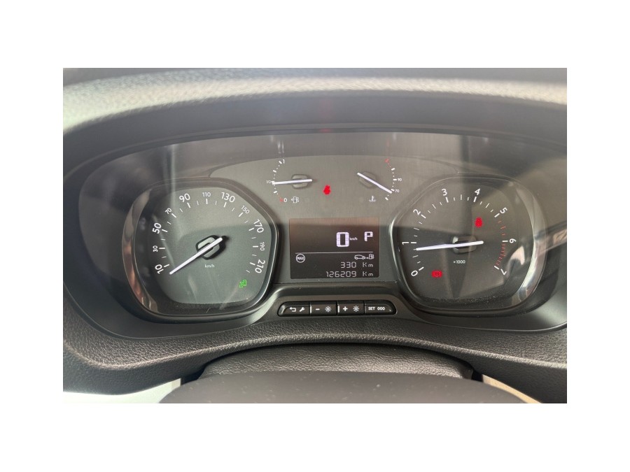 PEUGEOT d'occasion EXPERT STANDARD 2.0 BLUE HDI 180 PACK SPORT EAT de