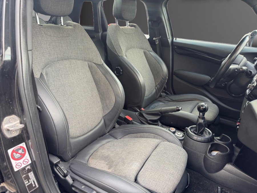 MINI d'occasion MINI 5 PORTES 2 COOPER S 192 de 2016 La Ciotat (13)﻿