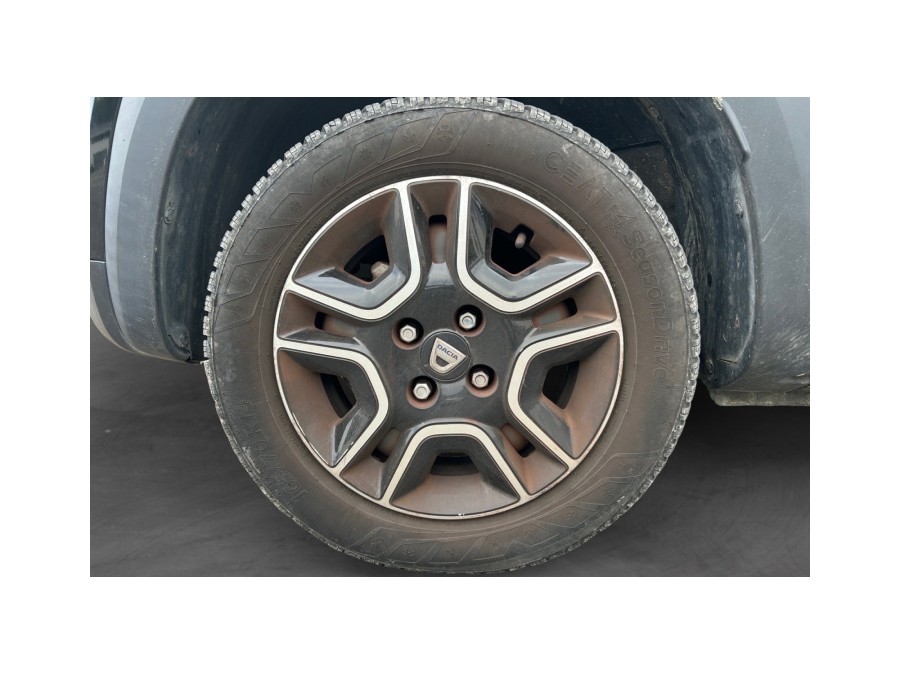DACIA d'occasion SPRING 45 EXPRESSION de 2022 La Ciotat (13)﻿